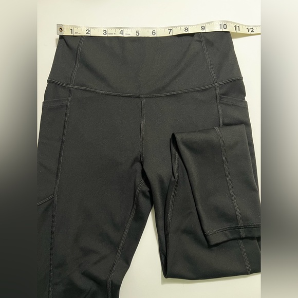 Victoria’s Secret Leggings with side pockets small - Picture 6 of 6